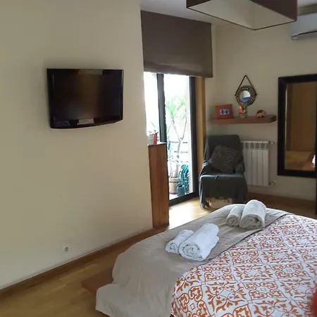 Lisbhouse - Splendid Space In *
