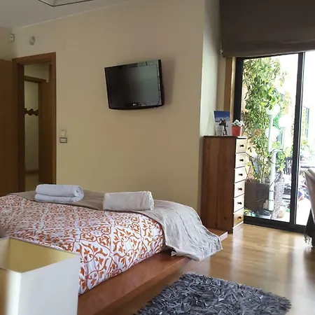Lisbhouse - Splendid Space In *